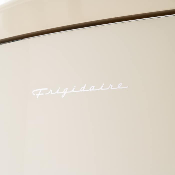 Frigidaire - Retro design-Køle-/Fryseskab - FKB36GFEWT