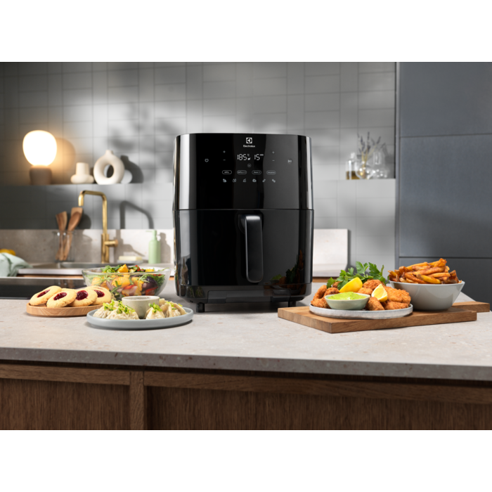 Electrolux - Air Fryer - EAF7SB